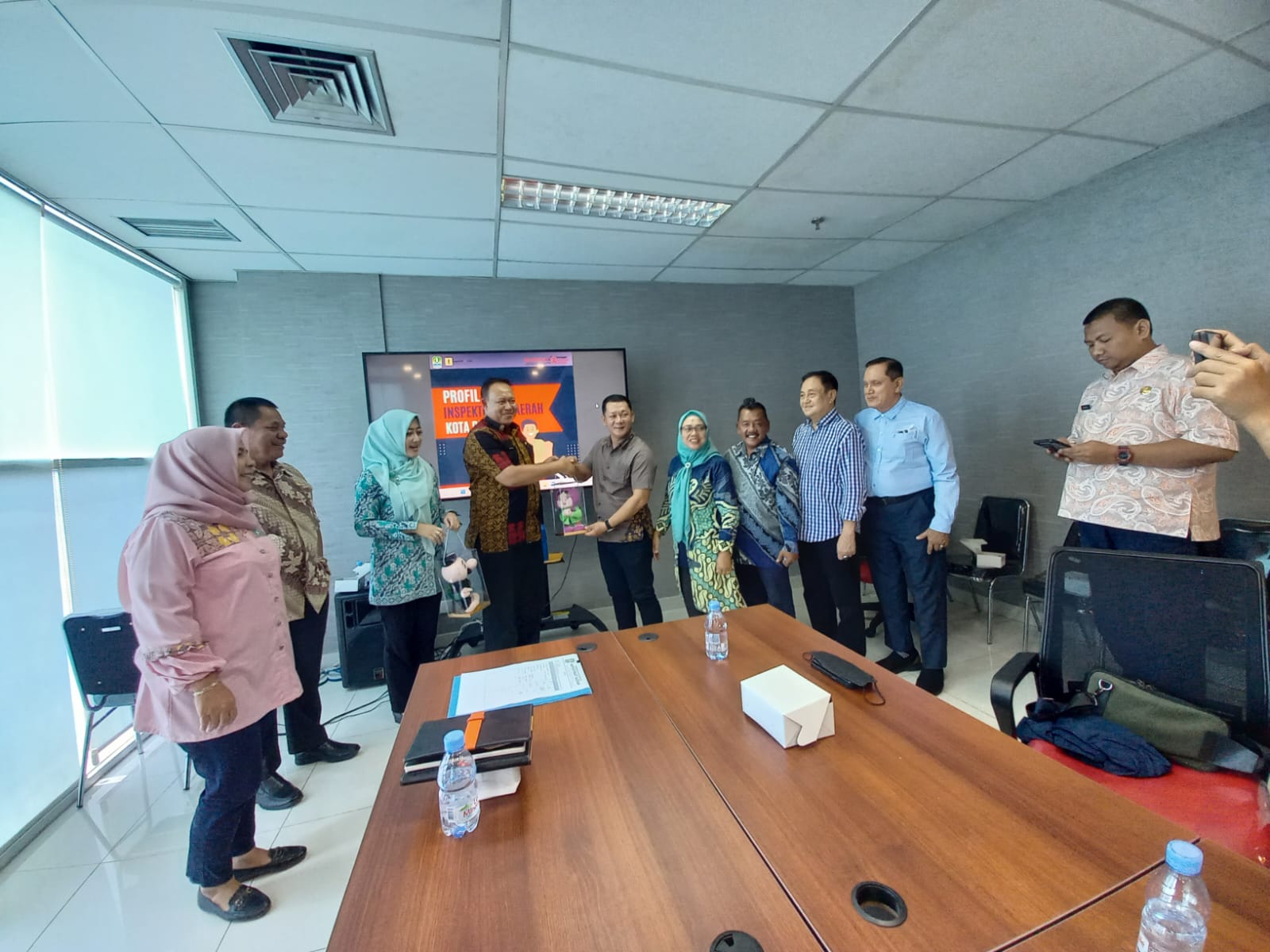 Inspektorat daerah Kota Bekasi menerima kunjungan kerja Komisi I DPRD Belitung Timur membahas penguatan SPIP